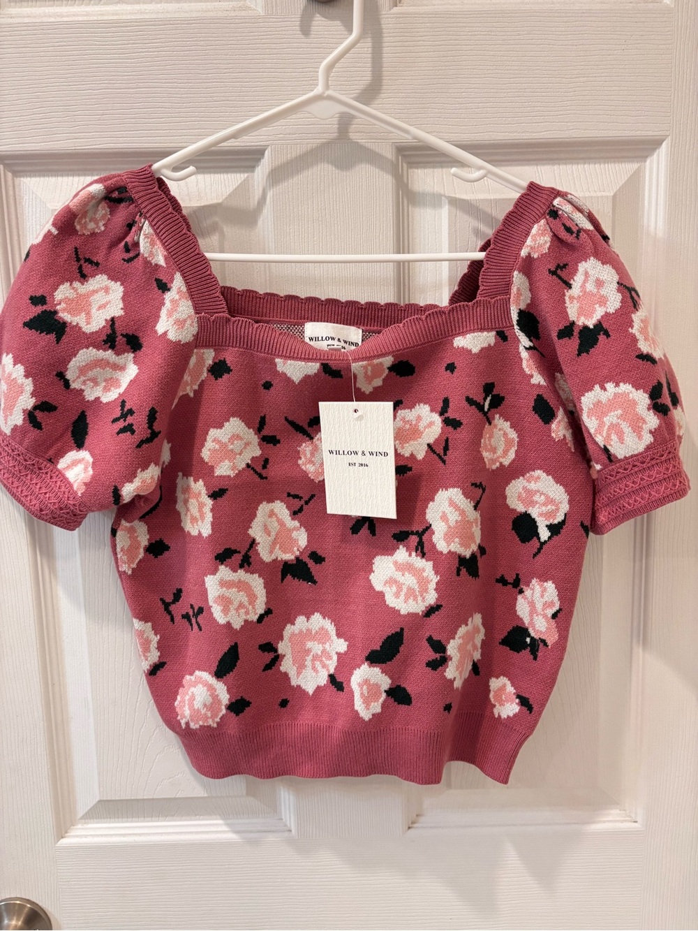 Willow & Wind Dusty Rose Floral Print Cropped Sweater